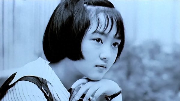 莆田安福相册 嫁大10岁巨贾生一女，当红时离开央视，因病切除子宫！