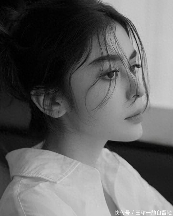 安福相册 20岁歌手诗琳病逝，死因曝光，父亲白首东谈主送黑发东谈主，太肉痛了！