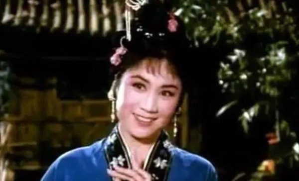 安福相册 “刘三姐“傅锦华：从主角沦为配唱，却是因为被嫌弃不上镜？