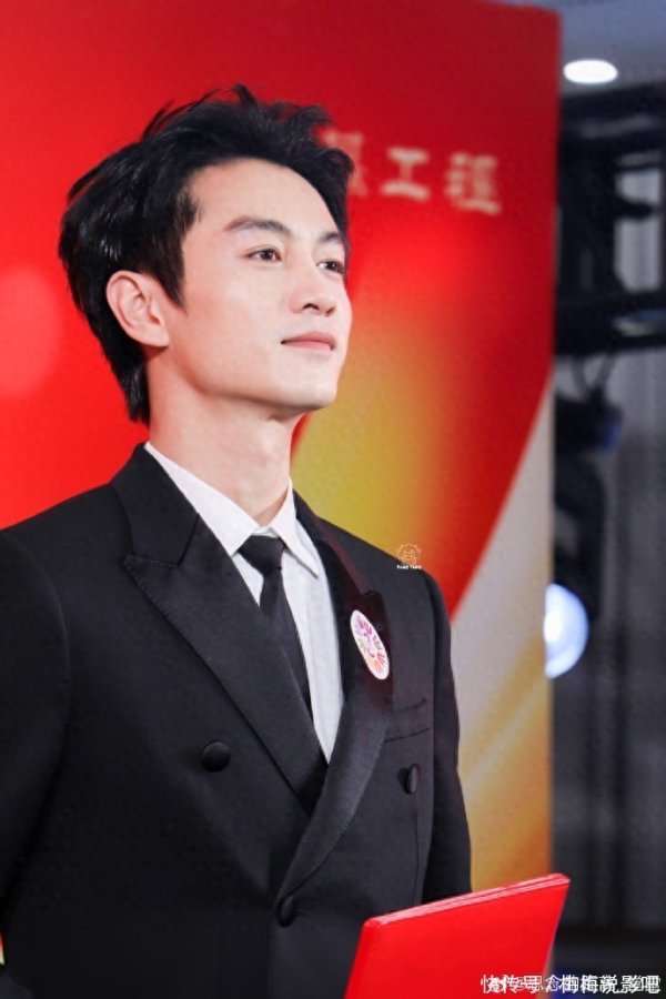 莆田安福家园 仳离15天后，再看陈晓近照，才发现男东说念主到中年，幸苦处福都写脸上