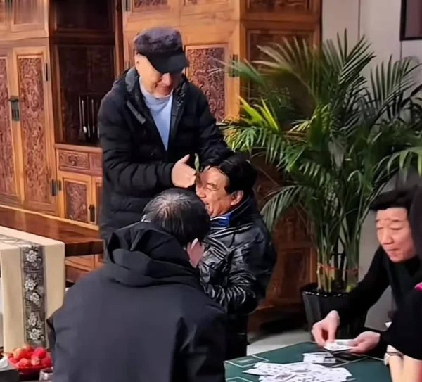 莆田安福相册 陈佩斯朱时茂殷秀梅私行约聚，多年不见情感仍好重温旧时光