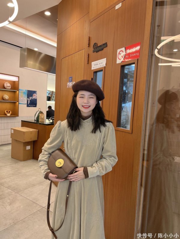 安福相册 及第连衣裙确凿绝了！｜小个子OOTD 相沿穿搭