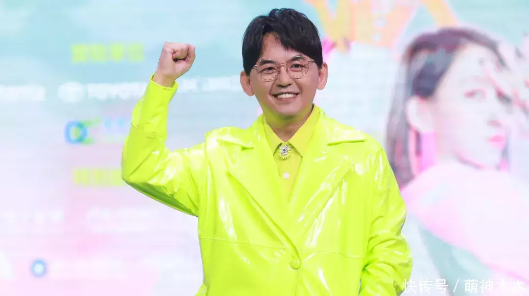 安福相册 黄子佼历久退出文娱圈！曾曝大小S和具俊晔嗑药，本身犯案被判刑