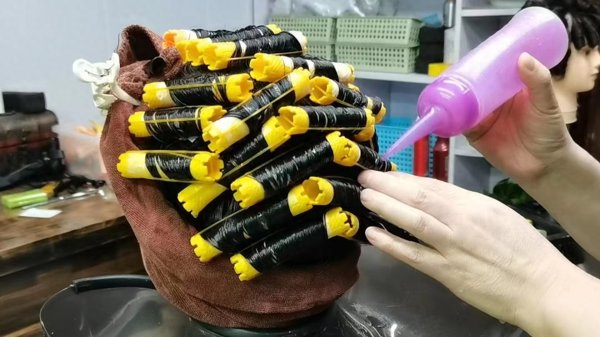 莆田安福相册 是先烫发回是先染发？一场对于好意思发规章的深度探讨