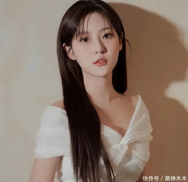 安福相册 金赛纶好友露面揭露酒驾真相，被公司条目陪客，张皇逃离发生偶然