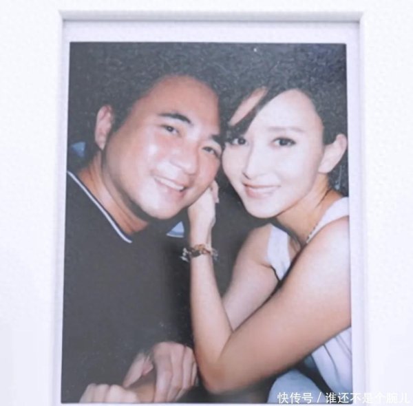 莆田安福相册 对比金秀贤恋爱翻车，胡静这种权门婚配才真可怕！