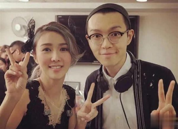 安福相册 薛凯琪批驳区沦一火！借方大同宣传演唱会，网友替其喊不值