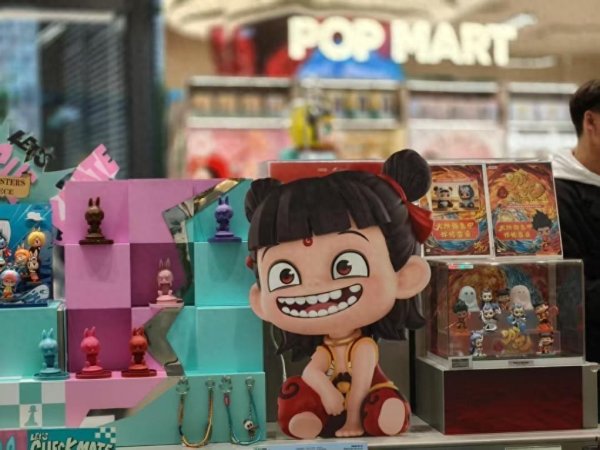 安福相册 《哪吒2》冲入群众票房榜前五 外洋高涨抓续升温