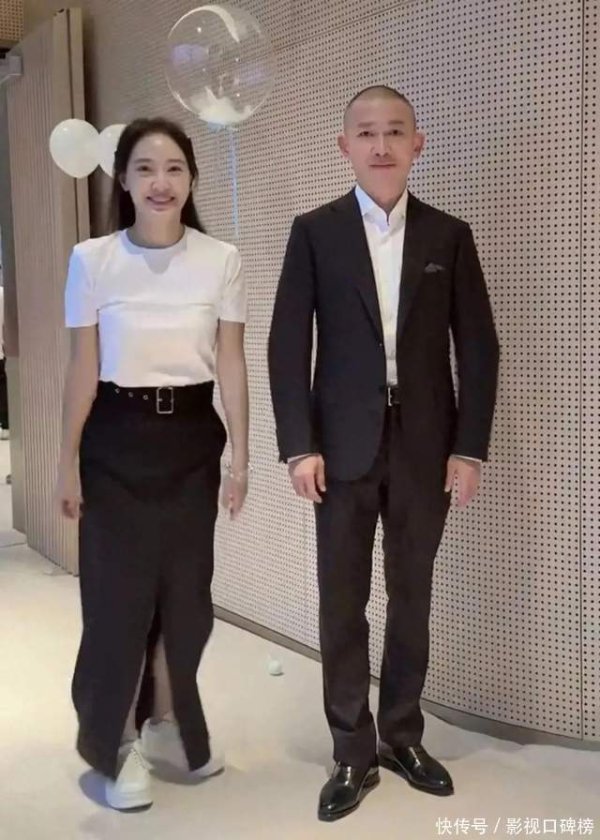 莆田安福家园 聂远47岁诞辰秀恩爱，内助一脸幸福，长远每月莫得300万生涯费