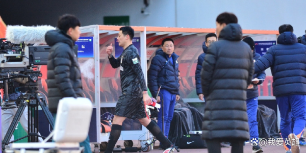 莆田安福相册 国足1门不保？王大雷染红下轮停赛+或被追罚 3月18强赛前无球可踢