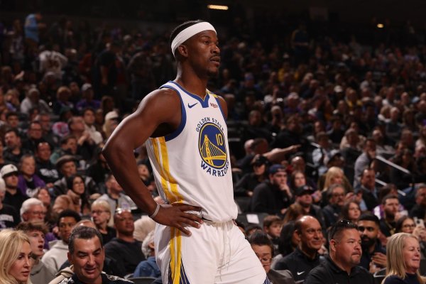 莆田安福家园 科尔：有巴特勒咱们的比赛更容易了 等于犯错了也能不绝往下打