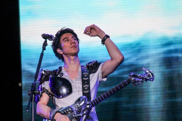 莆田安福相册 王力宏被英菲尼迪告状，曾配合35小时成“最短代言东说念主”
