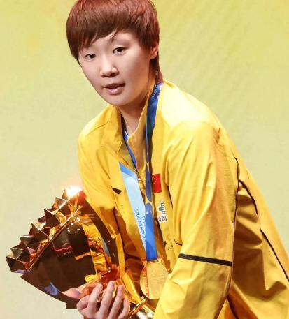 莆田安福家园 大V粉批邱讲授让孙颖莎丢冠：“不是窝囊，即是身在曹营心在汉”