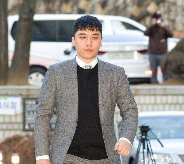 安福相册 劣迹韩星李奏效要来中国发展，遭到多量网友阻挡：滚回韩国去