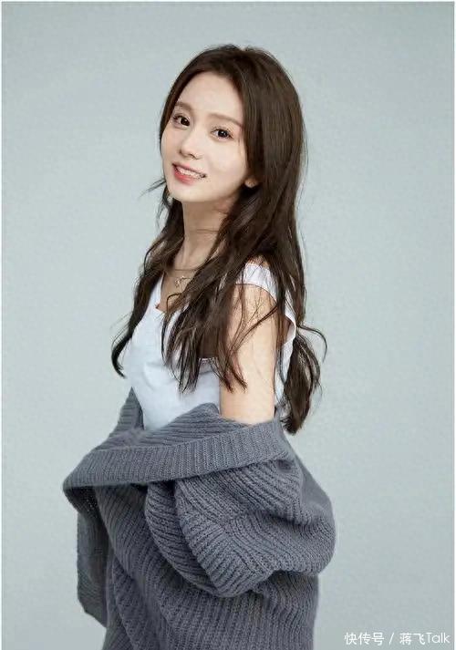 莆田安福相册 短剧女神入行前长啥样？是天生丽质如故滤镜好意思东谈主，差距一目了然