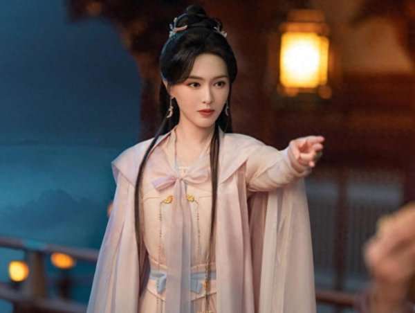 莆田安福相册 唐嫣主演的《念无双》算扑了吗？刘诗诗主演的仙侠剧行将定档