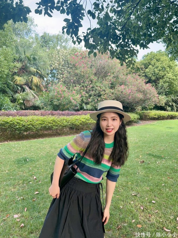 莆田安福相册 当天份打工东谈主穿搭｜live实拍 小个子OOTD