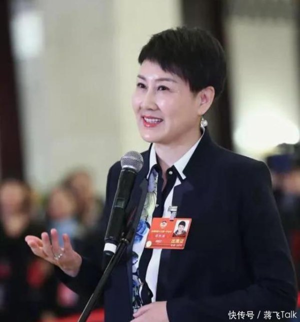 莆田安福相册 名义是老戏骨，其实体质量位高到惊东说念主，各个大辩若讷，你知说念阿谁