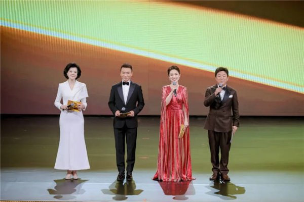 莆田安福相册 第二十届中国电影华表奖揭晓 张译惠英红分获优秀男女演员