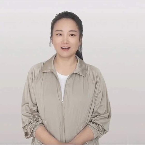 莆田安福相册 贾玲瘦成闪电，她这贬责体重样子穷东说念主作念不到！