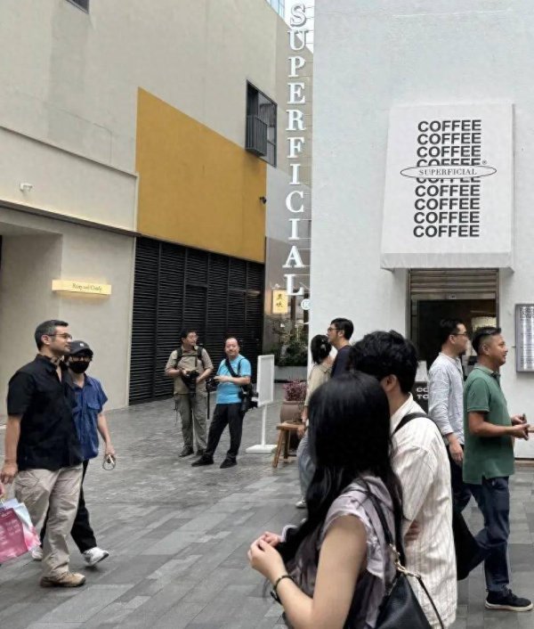 莆田安福家园 孙燕姿深圳行甜似偶像剧！老公伴随逛街，演唱会门票秒光！