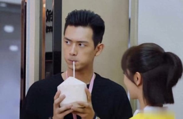 安福相册 冲着李现看《东说念主生若如初见》，被热依扎前男友“高等感”惊艳