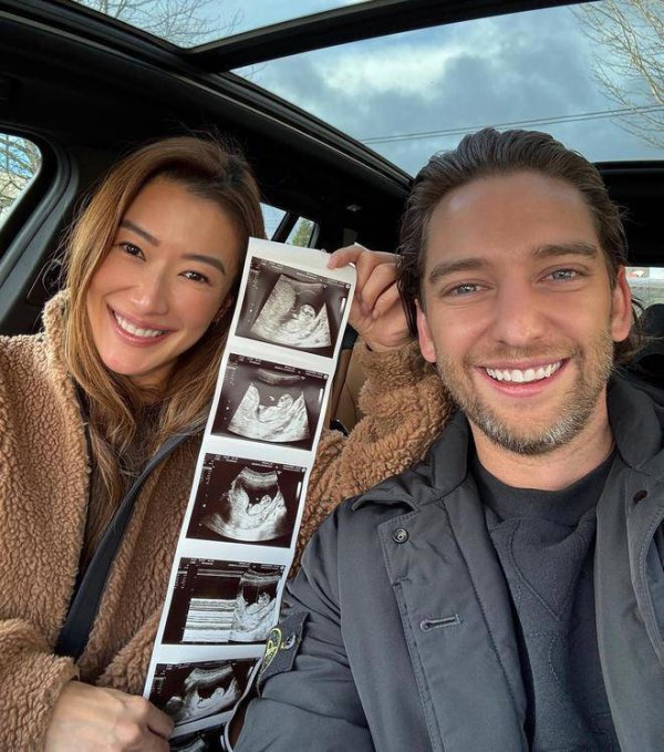 莆田安福家园 谢婷婷怀胎后首晒全家福