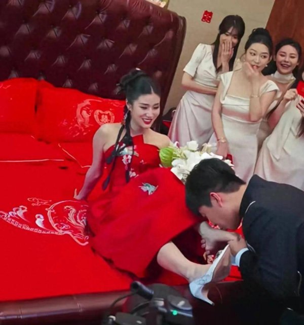 莆田安福家园 恭喜！德云社张九龄大婚，杨九郎伴郎，新娘颜值高庆典感足