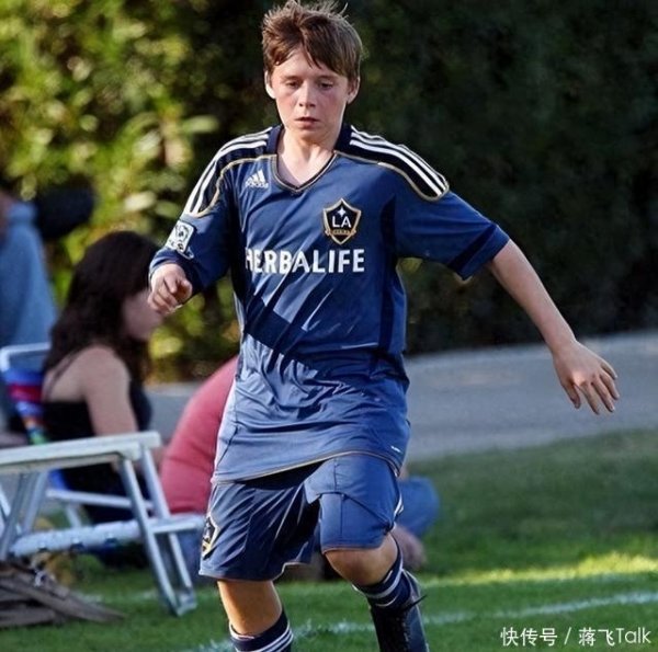 安福相册 贝克汉姆大女儿：一事无成，却拿下百亿富婆，私生活让老爸头疼