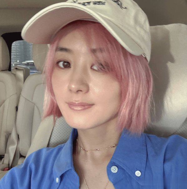 莆田安福家园 赵丽颖霸气回复“官宣恋情”热搜，女王“劈腿2.0”？