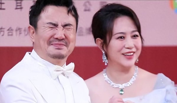 安福相册 曾被嫌长相不够大气，中国首位百亿票房女演员近况怎样？