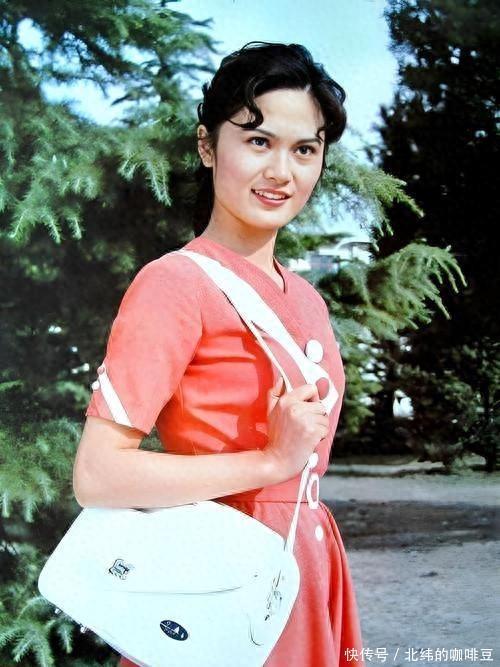 莆田安福家园 她曾红极一时，丈夫门第显耀，仳离后以卖画为生，于今照旧未婚