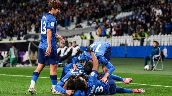 莆田安福相册 进球被吹再送乌龙 川崎时尚见到上海申花就跪