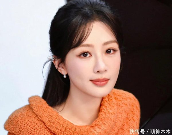安福相册 杨紫提名白玉兰奖被吐槽太水，贯穿两年靠古偶入围，演技有差距
