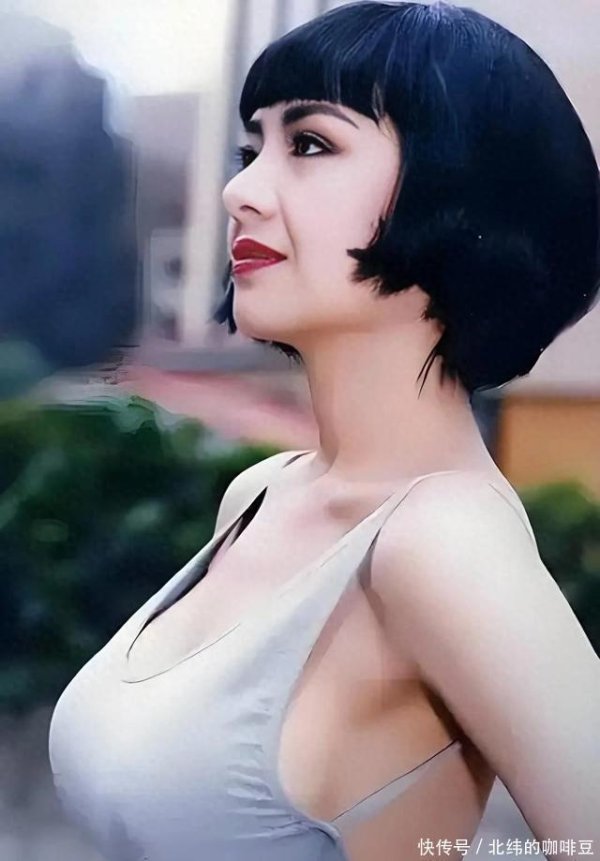 安福相册 清点华语影坛风浪女星：那些惊艳期间的魔力地方！