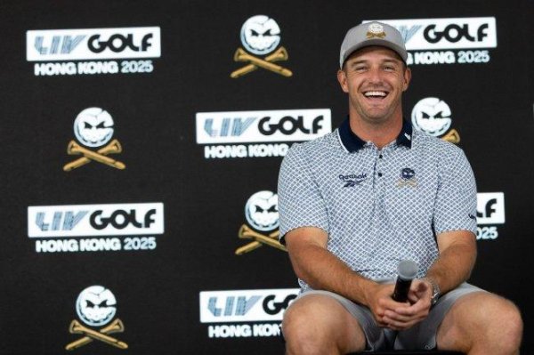 莆田安福家园 LIV香港站开杆 54位顶尖高尔夫球手皆聚粉岭球场