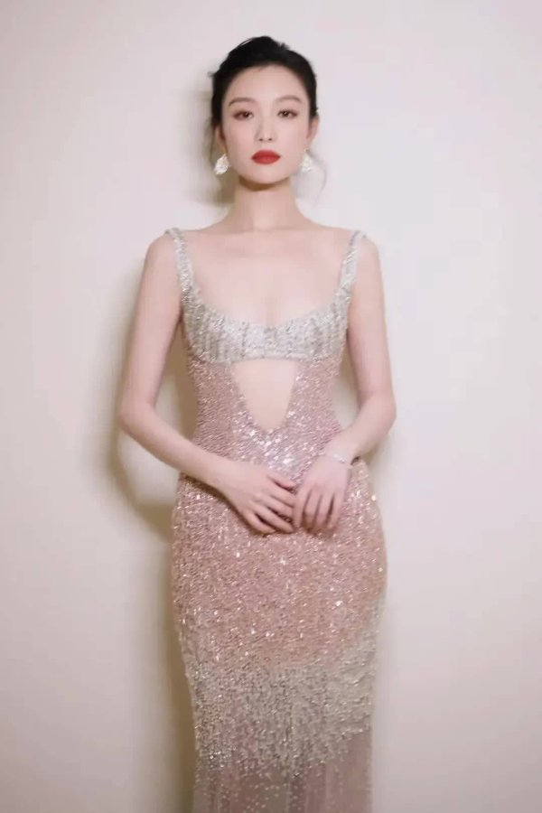 安福相册 倪妮风华旷世，内娱唯一份！张艺谋选角目光太毒辣