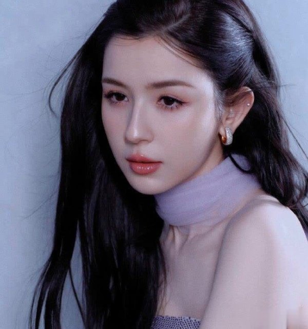 安福相册 哈妮克孜戴眼镜探班被换角，郝蕾一句话揭开内娱遮羞布