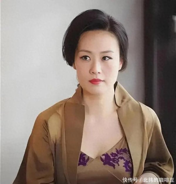 莆田安福家园 《蛮好的东说念主生》邬君梅此次躺赢，网友却顾忌她太拼，喊话让她退圈