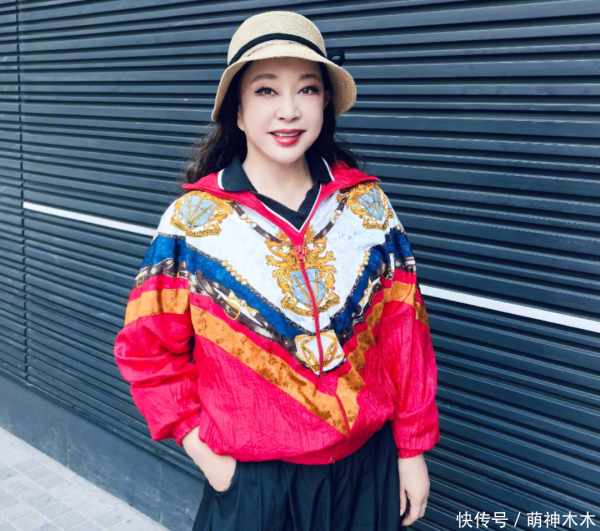 莆田安福相册 刘晓庆后续税务风云来了：多场话剧上演被取消，国出门头状态欠安