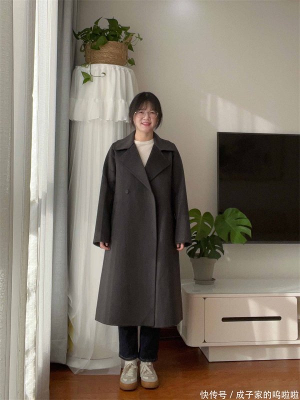 安福相册 优衣库这件大衣好顺眼呀