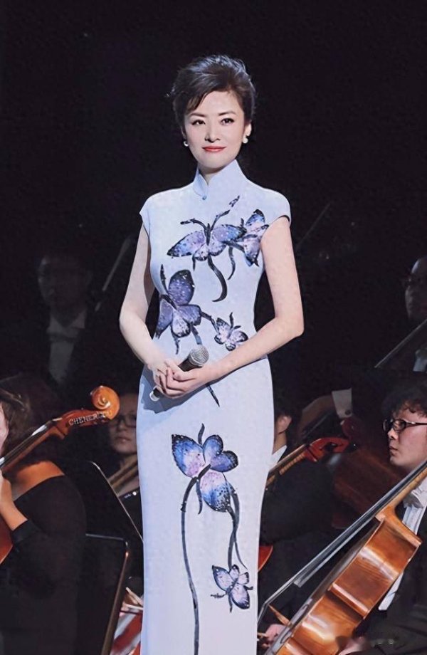 莆田安福相册 57岁周涛现状曝光：素颜皮肤黢黑眼皮下垂，网友差点认不出