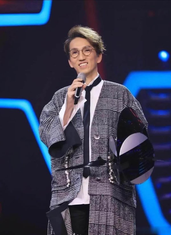 莆田安福家园 林志炫“两轮游”出局，何炅哭红眼，是“歌手”已经“戏精”？