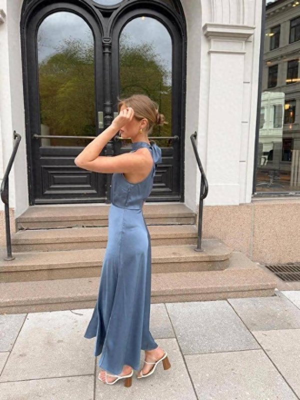 安福相册 荟萃小神思 Get!Martine Akersveen 的慈爱系穿搭，甜妹秒变寒冷女神