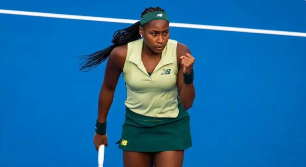 莆田安福相册 发出21个双误胜利赛展示可儿一面，高芙自嘲的一句话逗乐全球