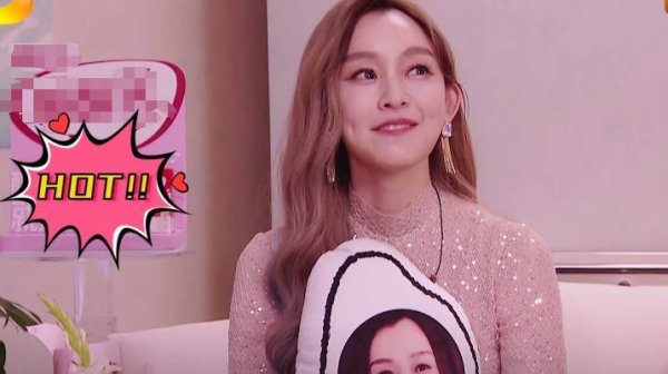 安福相册 歌手2025单依纯的真实，打脸所有这个词文娱圈