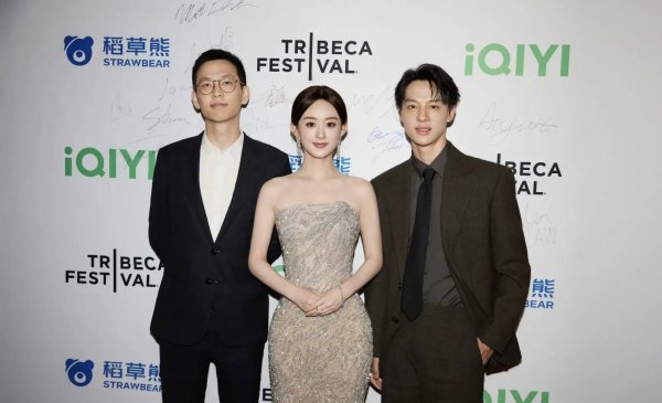 莆田安福相册 首穿Armani高定，赵丽颖引颈华语剧集走向外洋舞台