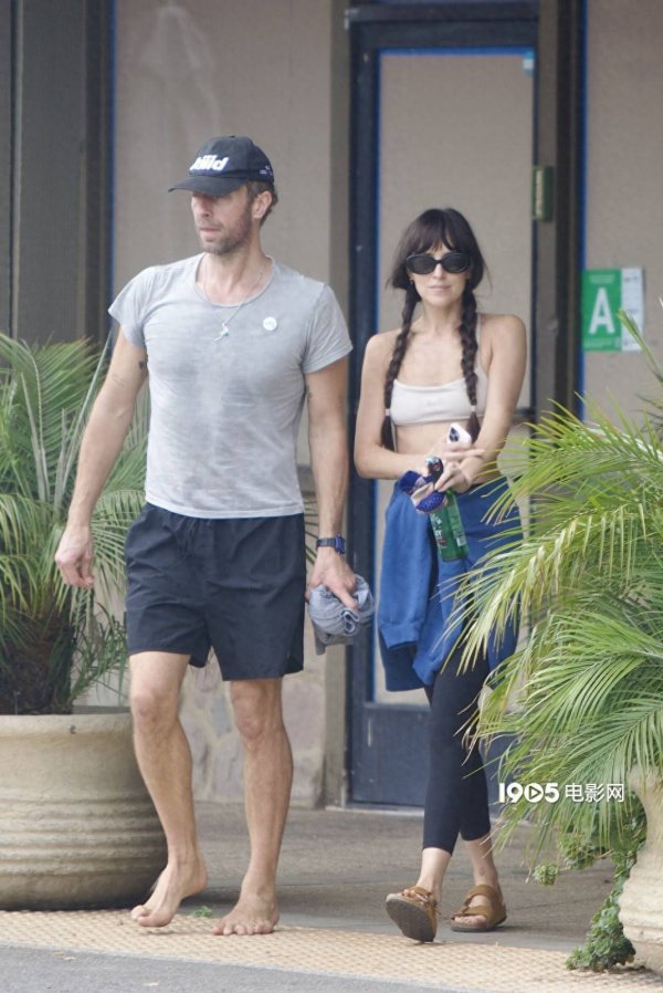 莆田安福相册 拖延症害的！外媒爆达妹×马山芋8年情断原因之一