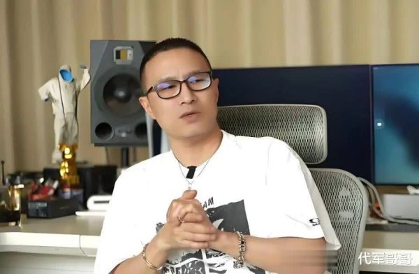 安福相册 盘货8位晒父亲节礼物明星，你最推奖谁？