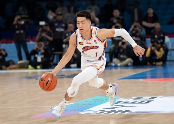 莆田安福相册 客场下起“三分雨” ，上海久事男篮慑服吉林队